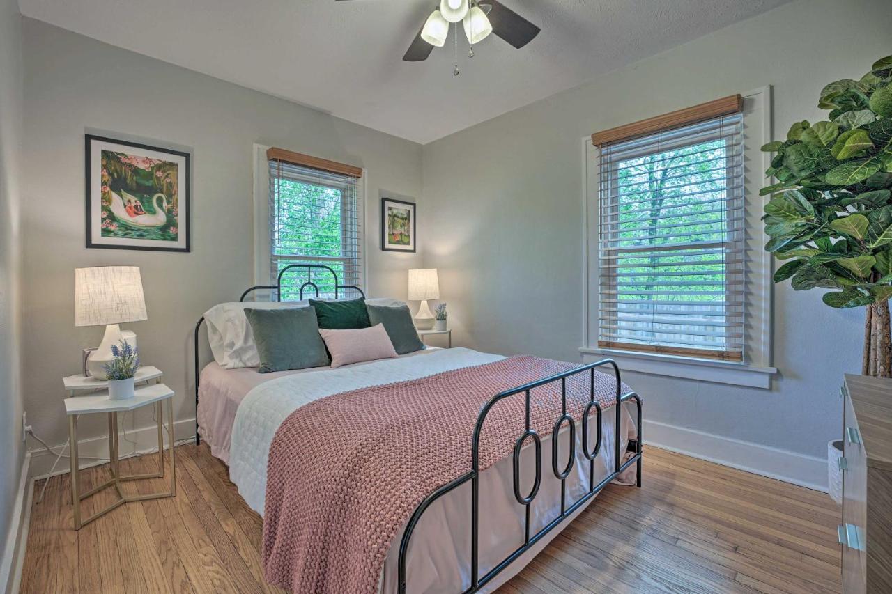 Benton Harbor Gracie Cottage With Hot Tub And Yard! Exterior photo