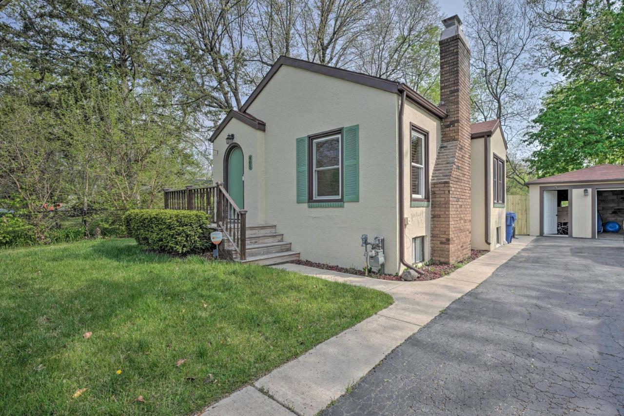 Benton Harbor Gracie Cottage With Hot Tub And Yard! Exterior photo